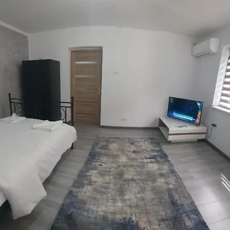 Apartment Andi 2-apartament *