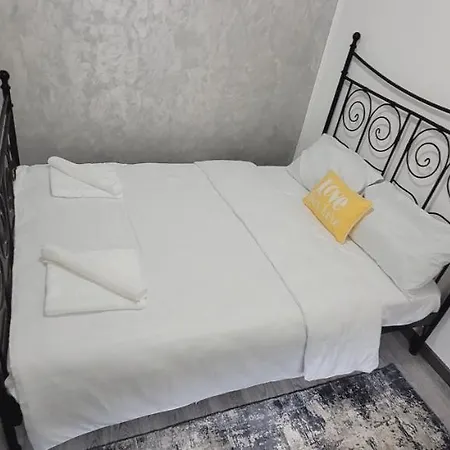 Apartment Andi 2-apartament